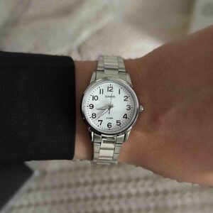 Casio LTP-1303D-7B Lady Classic