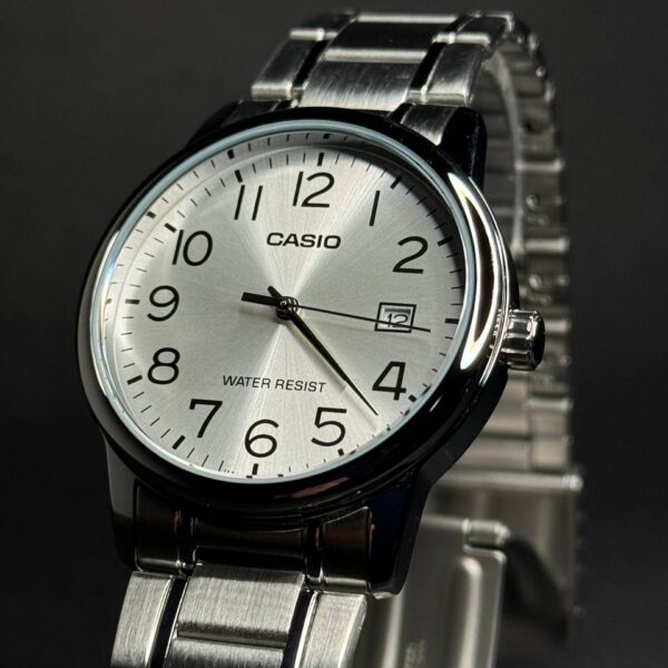 Casio MTP-V002D-7B Classic