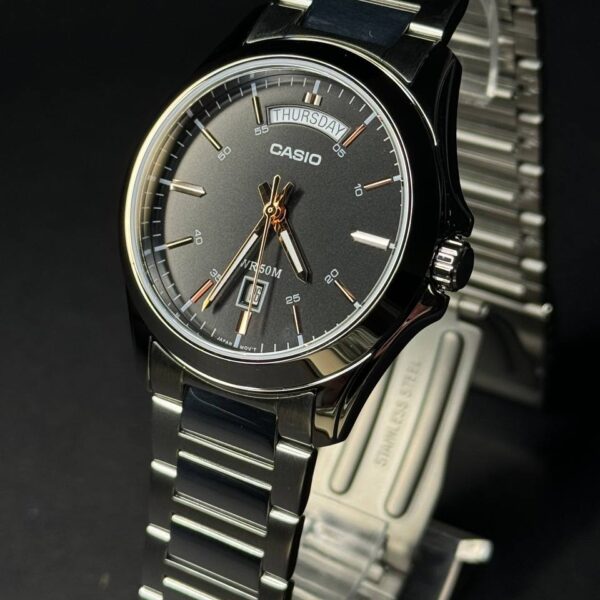 Casio MTP-1370D-1A2 Classic