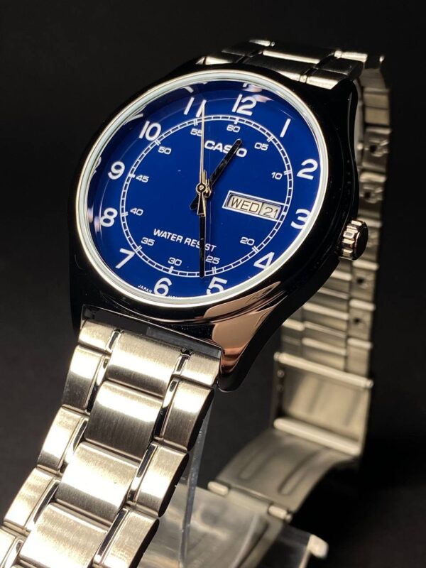 Casio MTP-V006D-2B Classic
