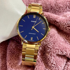 Casio MTP-VT01G-2B Classic