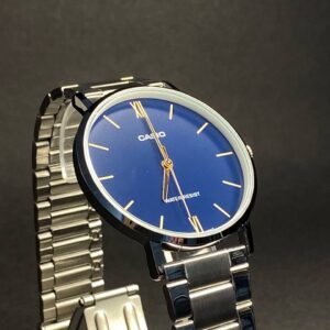 Casio MTP-VT01D-2B Classic