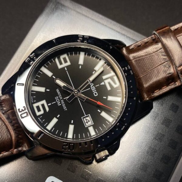 Casio MTP-VD01L-1B Classic