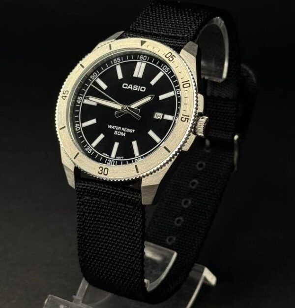 Casio MTP-B155C-1E Classic
