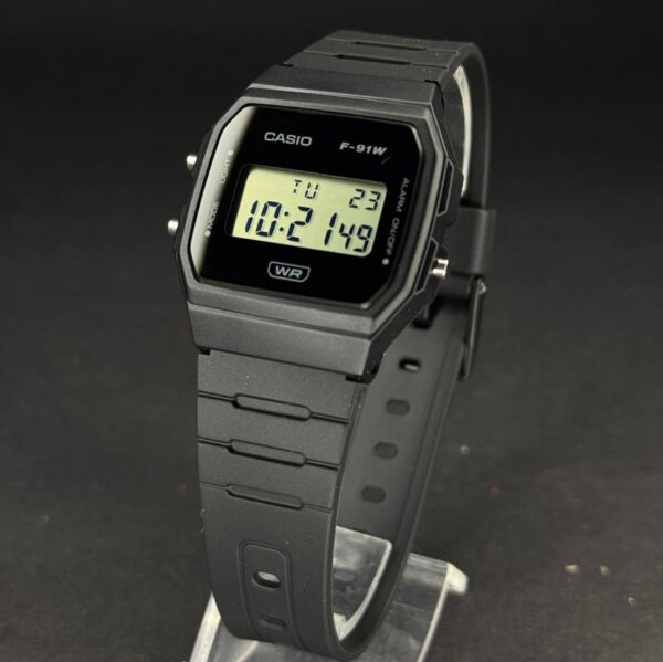 Casio F-91WB-8A Digital Vintage