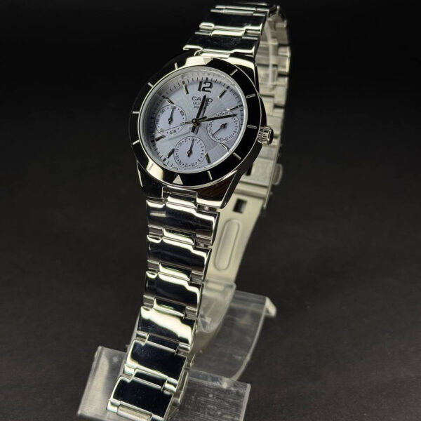 Casio LTP-2069D-2AVEF Lady Classic
